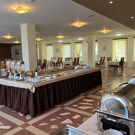 Hotel Jurate Нида Экстерьер фото